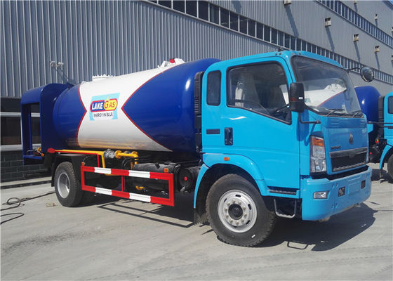 kopen 4x2 12CBM 5 Ton 6 Ton LPG-van de Leveringsvrachtwagen 12000L de Kleuren paste voor HOWO aan online vervaardiging
