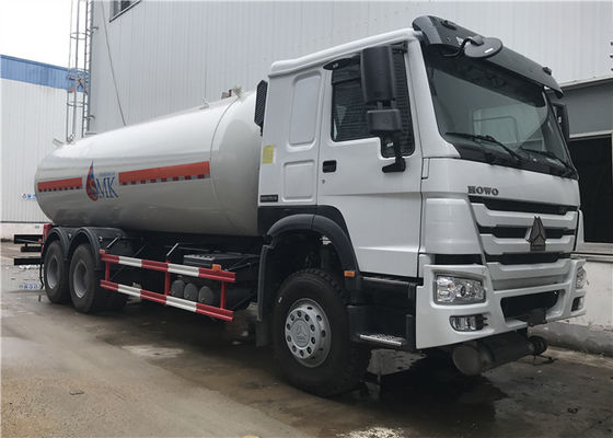 kopen de Vrachtwagen van de de Bobtailtanker van 20M3 20000L, van de Speculantlpg van HOWO 6x4 10 de Tankervrachtwagen online vervaardiging