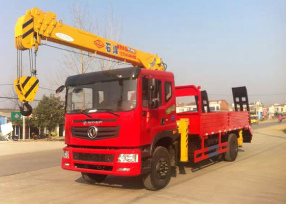 kopen Dongfeng 4x2 de Vrachtwagen van de 4 Tonkraan, 2 Assenvrachtwagen Opgezette Telescopische Kraan online vervaardiging