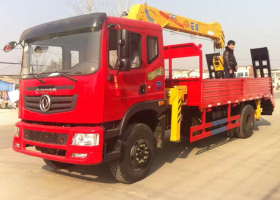 kopen Dongfeng4x2 Vrachtwagen de Opgezette Hoge Prestaties van de Kraan/5 Ton Mobiele Kraan online vervaardiging