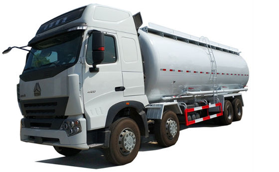 kopen Bulk het Cementvrachtwagen 371HP 8X4 LHD 25 van SINOTRUK HOWO A7 - 43CBM-de Vrachtwagen van de Cementtanker online vervaardiging